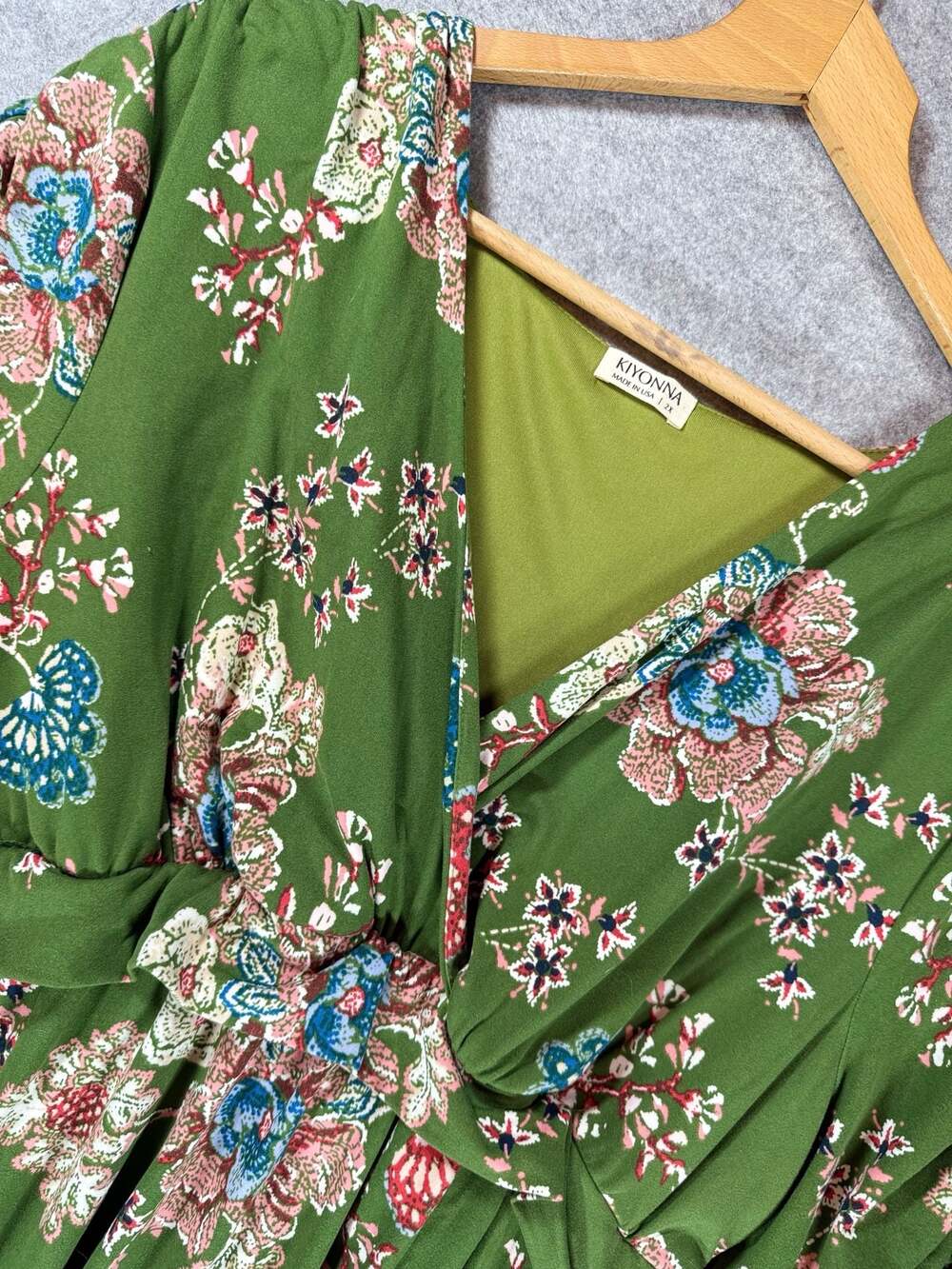 Kiyonna Women's Floral Wrap Dress Green Size 2X